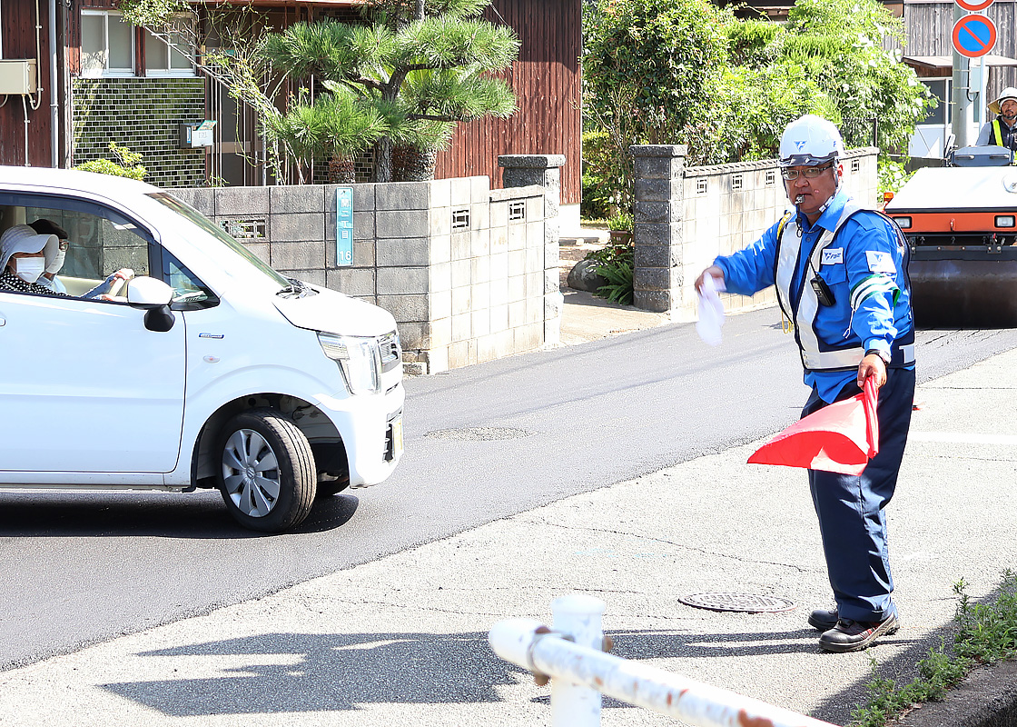 山口県宇部市 株式会社FORCE 総合警備保障業務 交通誘導警備の写真